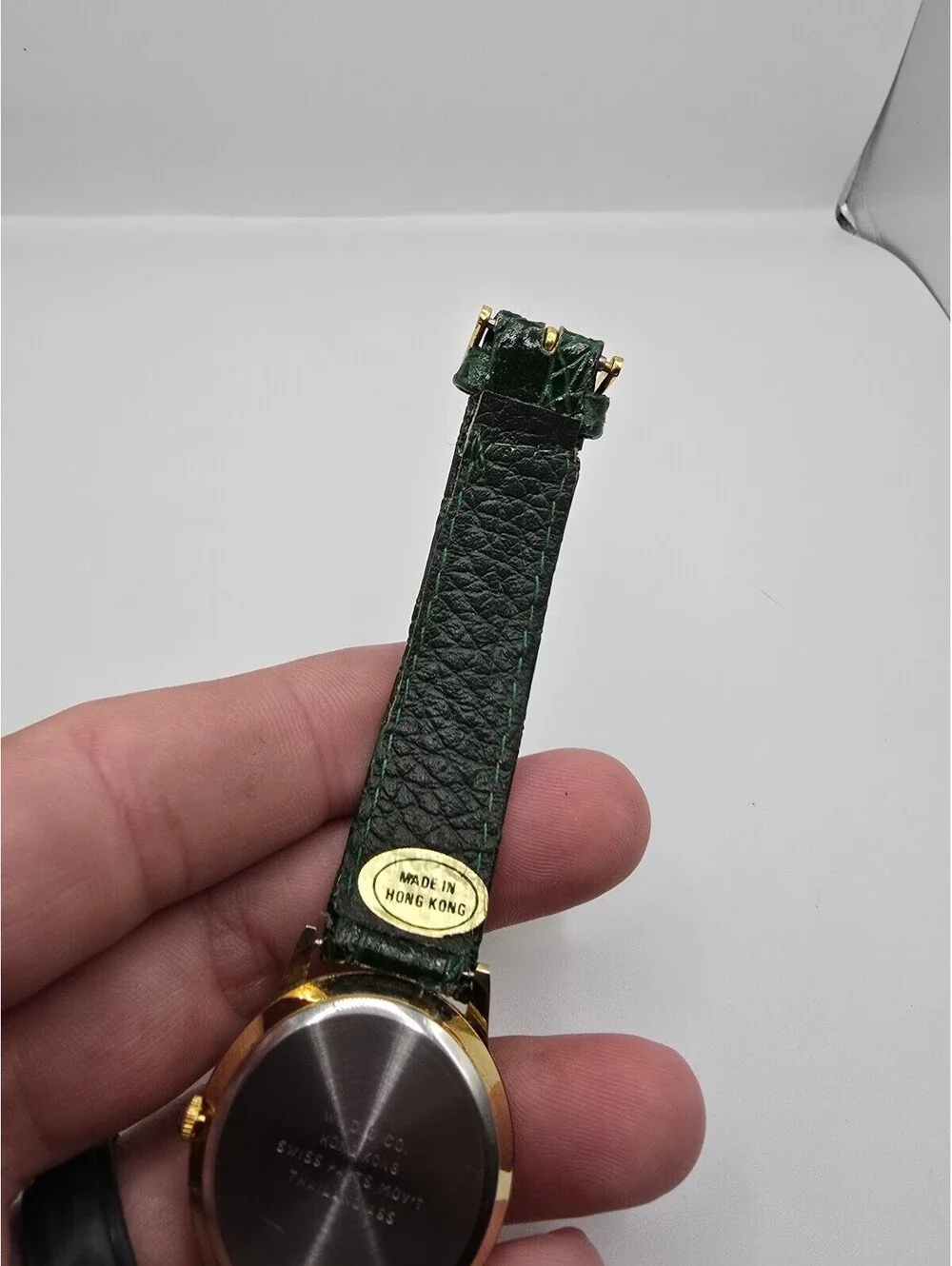 W. D. & Co Women’s Quartz Analog Watch Christmas Tree Dial Gold Tone Green Strap